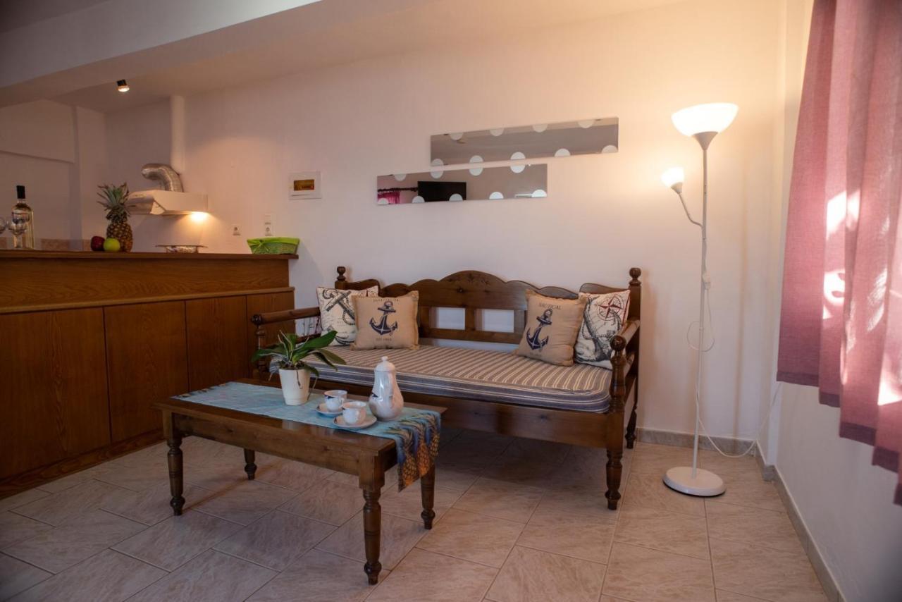 Villa Dina Apartments Almirida Eksteriør bilde