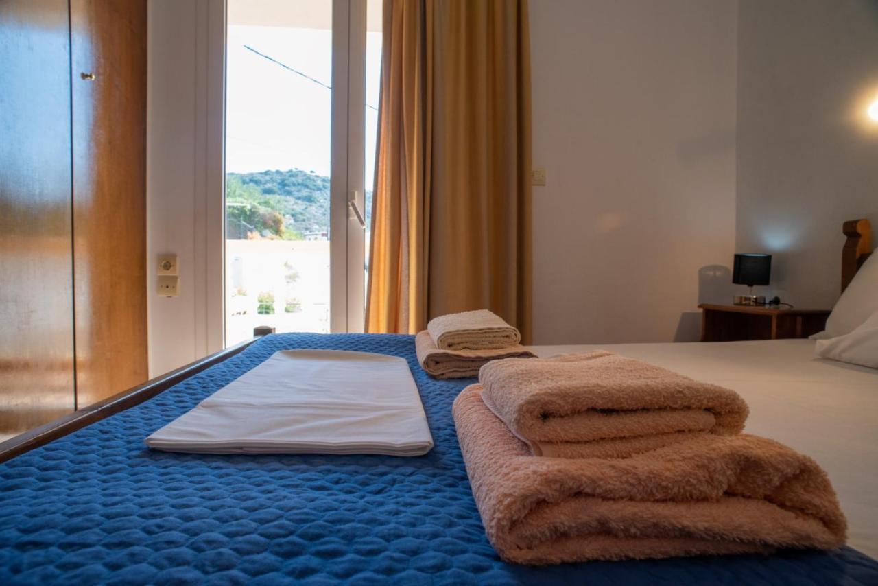 Villa Dina Apartments Almirida Eksteriør bilde
