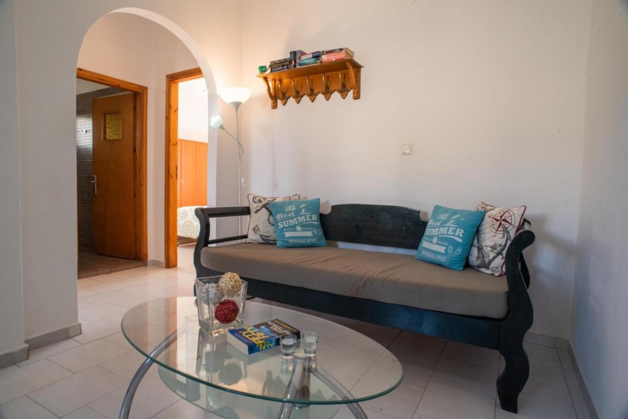 Villa Dina Apartments Almirida Eksteriør bilde