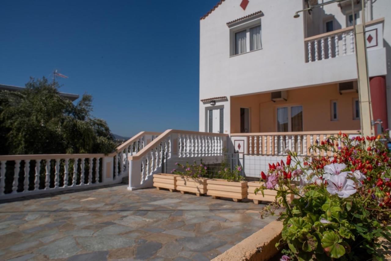 Villa Dina Apartments Almirida Eksteriør bilde