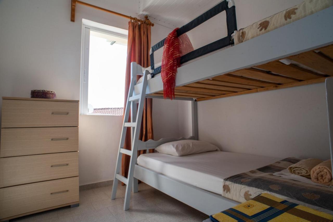 Villa Dina Apartments Almirida Eksteriør bilde