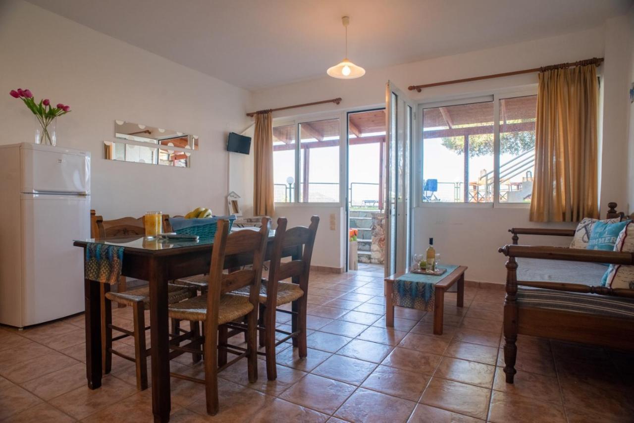 Villa Dina Apartments Almirida Eksteriør bilde